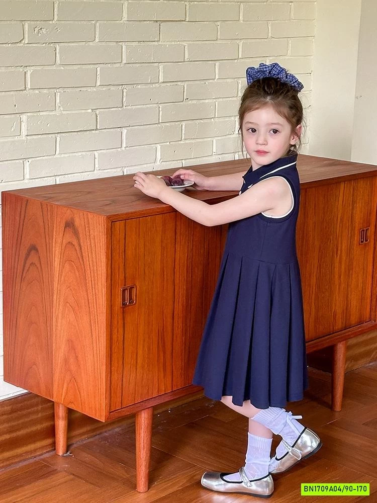 ĐẦM SÁT NÁCH CHÂN VÁY XẾP LY 25C161 AMBB