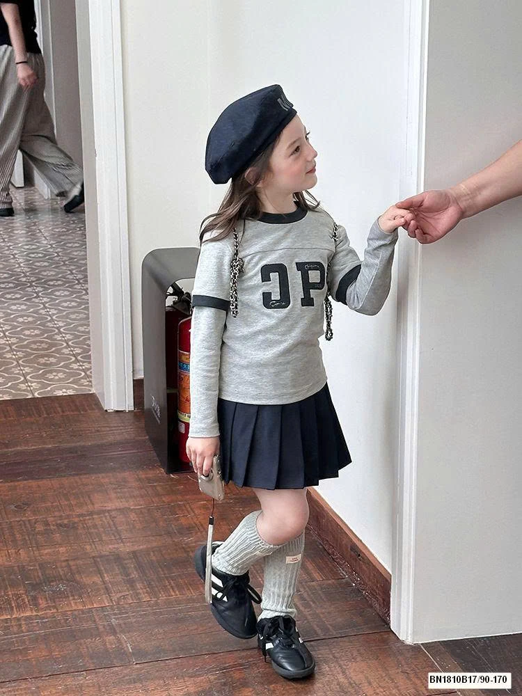 ÁO THUN XÁM CHỮ J.P AMBB 	25F047