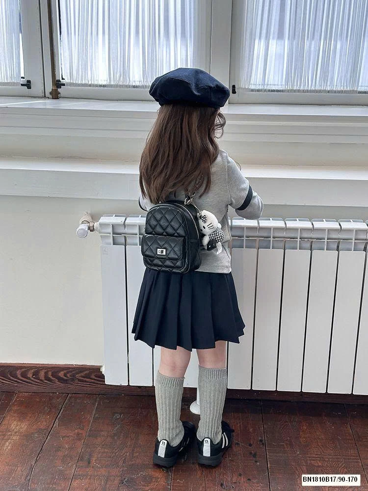 ÁO THUN XÁM CHỮ J.P AMBB 	25F047