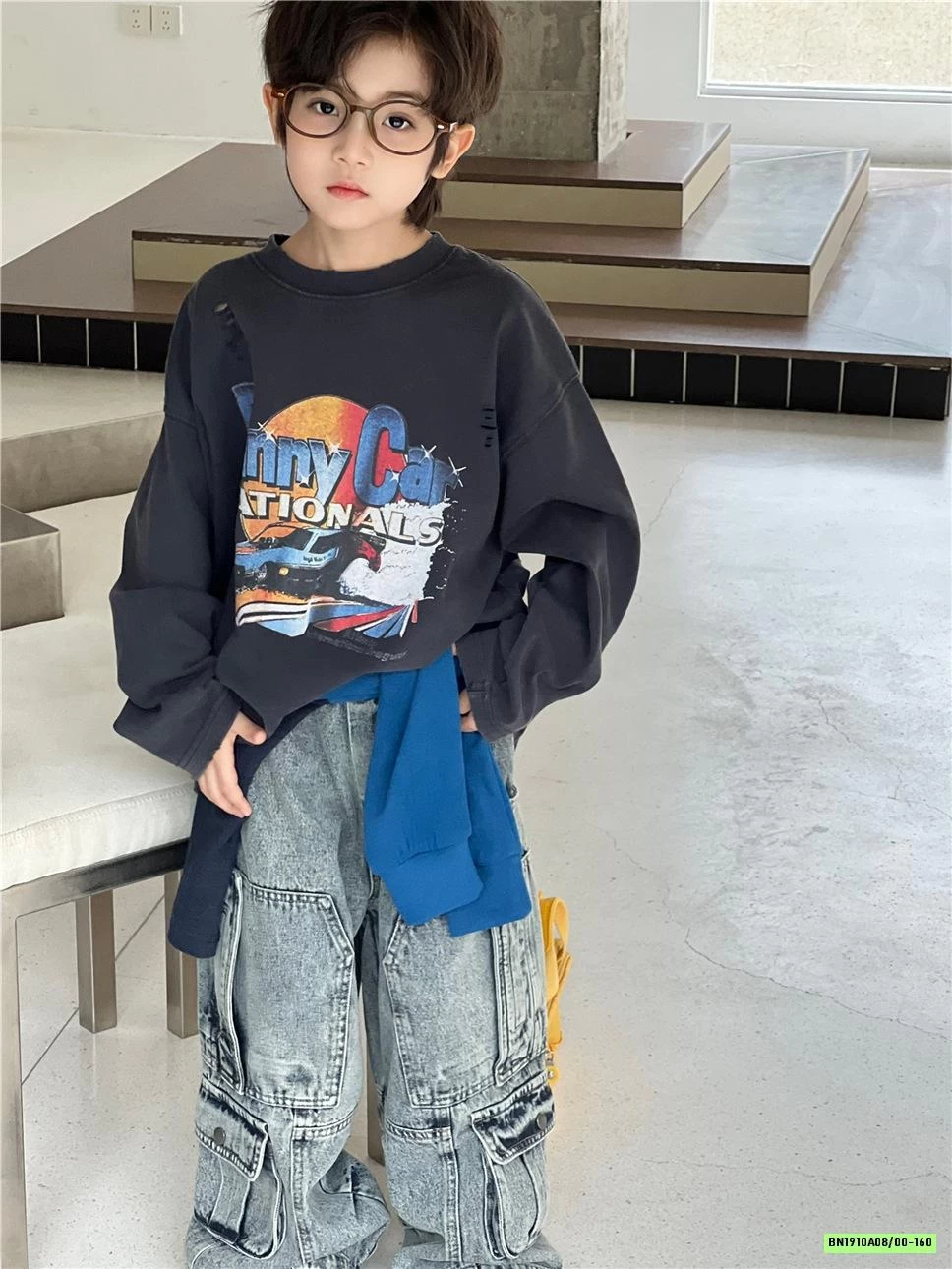 ÁO THUN IN HÌNH RÁCH GẤU