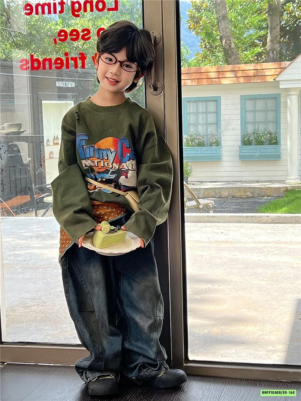 ÁO THUN IN HÌNH RÁCH GẤU