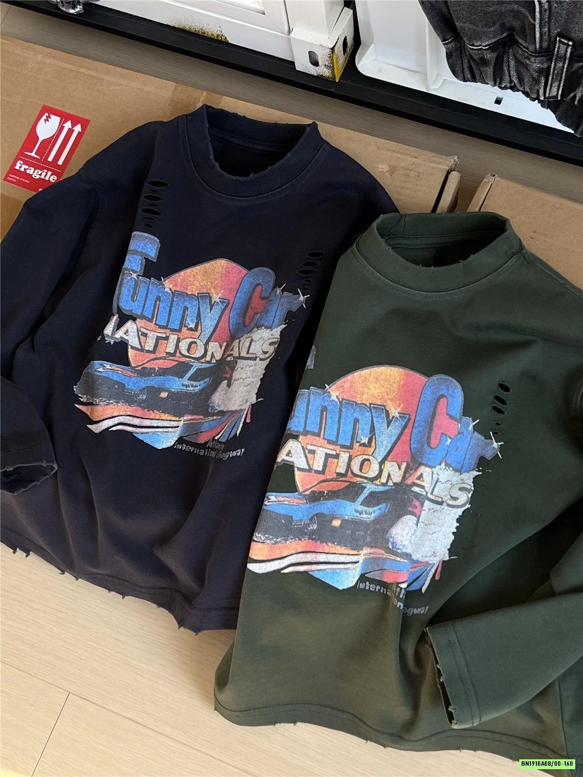 ÁO THUN IN HÌNH RÁCH GẤU