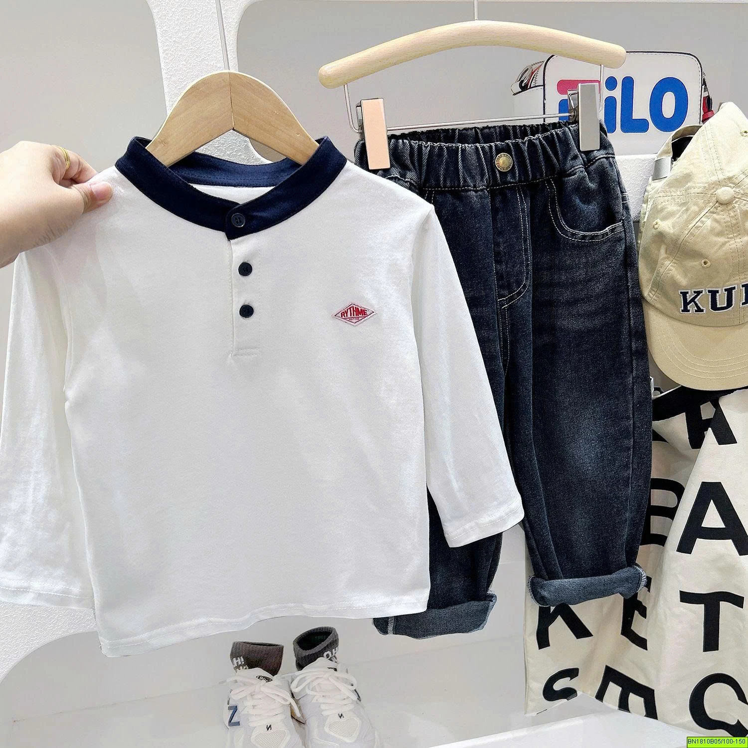 ÁO THUN CỔ TÀU KACADY
