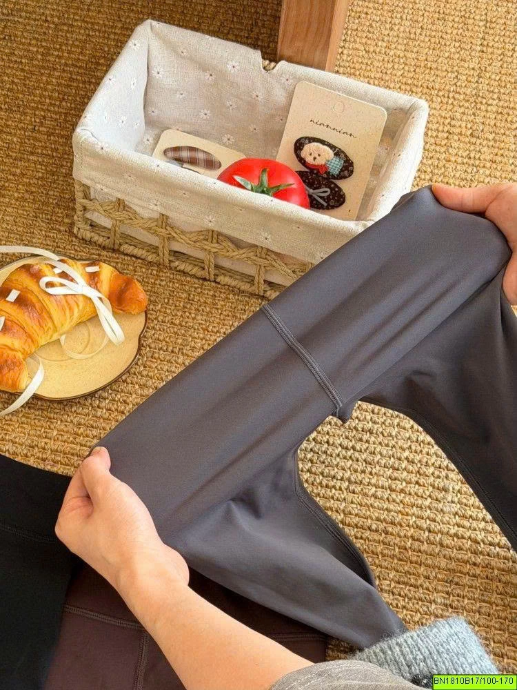 QUẦN LEGGING LÓT LÔNG ỐNG LEN AMBB  26F158