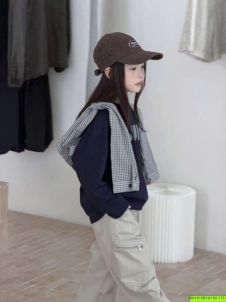 ÁO THUN CHỮ SUN DÀI TAY  AMBB  26E099