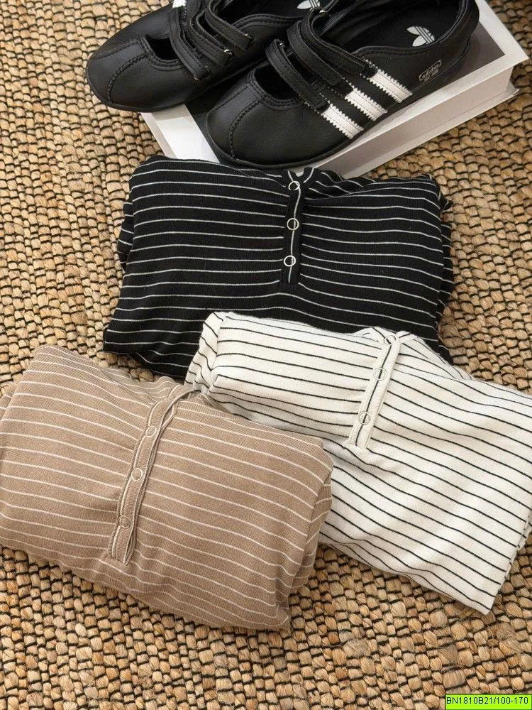 ÁO COTTON KẺ LIỀN MŨ AMBB 26E158
