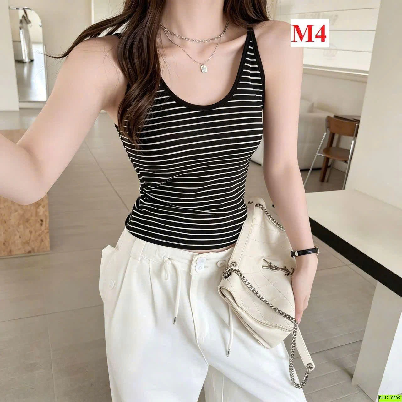ÁO HAI DÂY KẺ NGANG CÓ ĐỆM NGỰC
