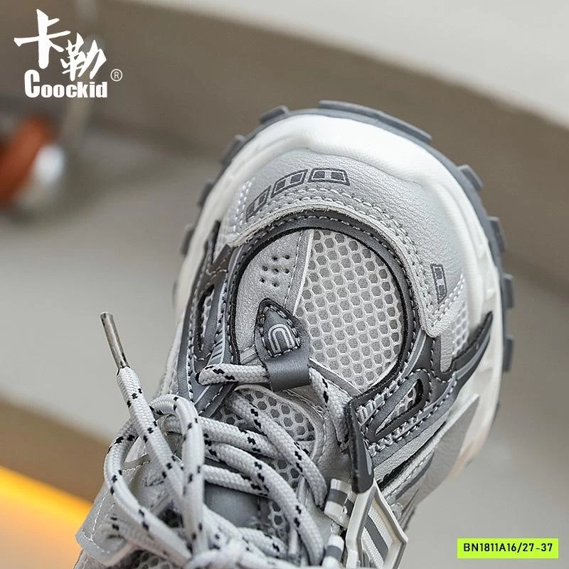 SNEAKER THỂ THAO PHỐI MÀU SIÊU NHẸ