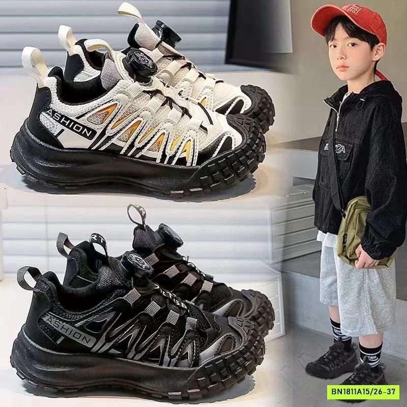 GIÀY THỂ THAO KHÓA XOAY