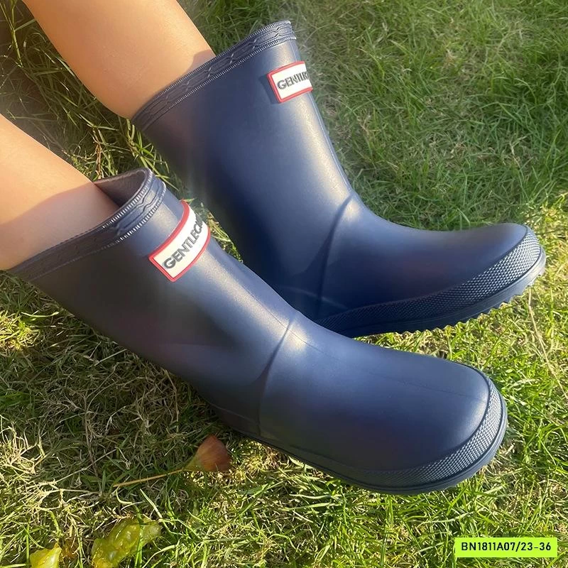 ỦNG ĐI MƯA/ĐI NGOÀI VƯỜN CHO BÉ