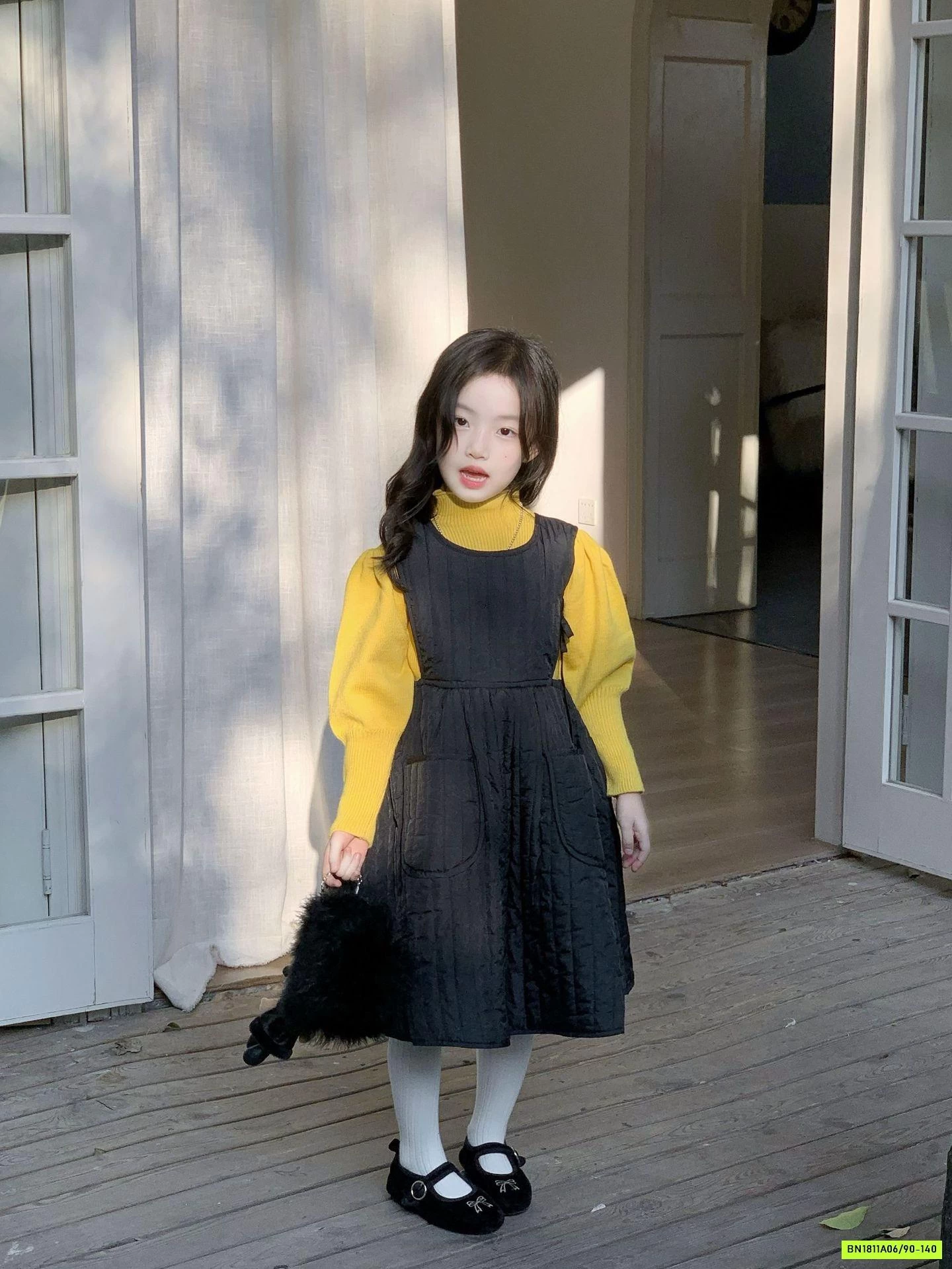 ÁO LEN VÀNG MIX ĐẦM PHAO