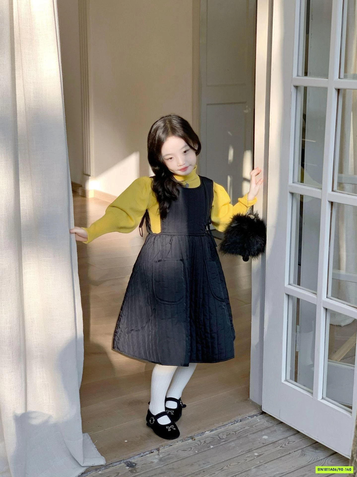 ÁO LEN VÀNG MIX ĐẦM PHAO