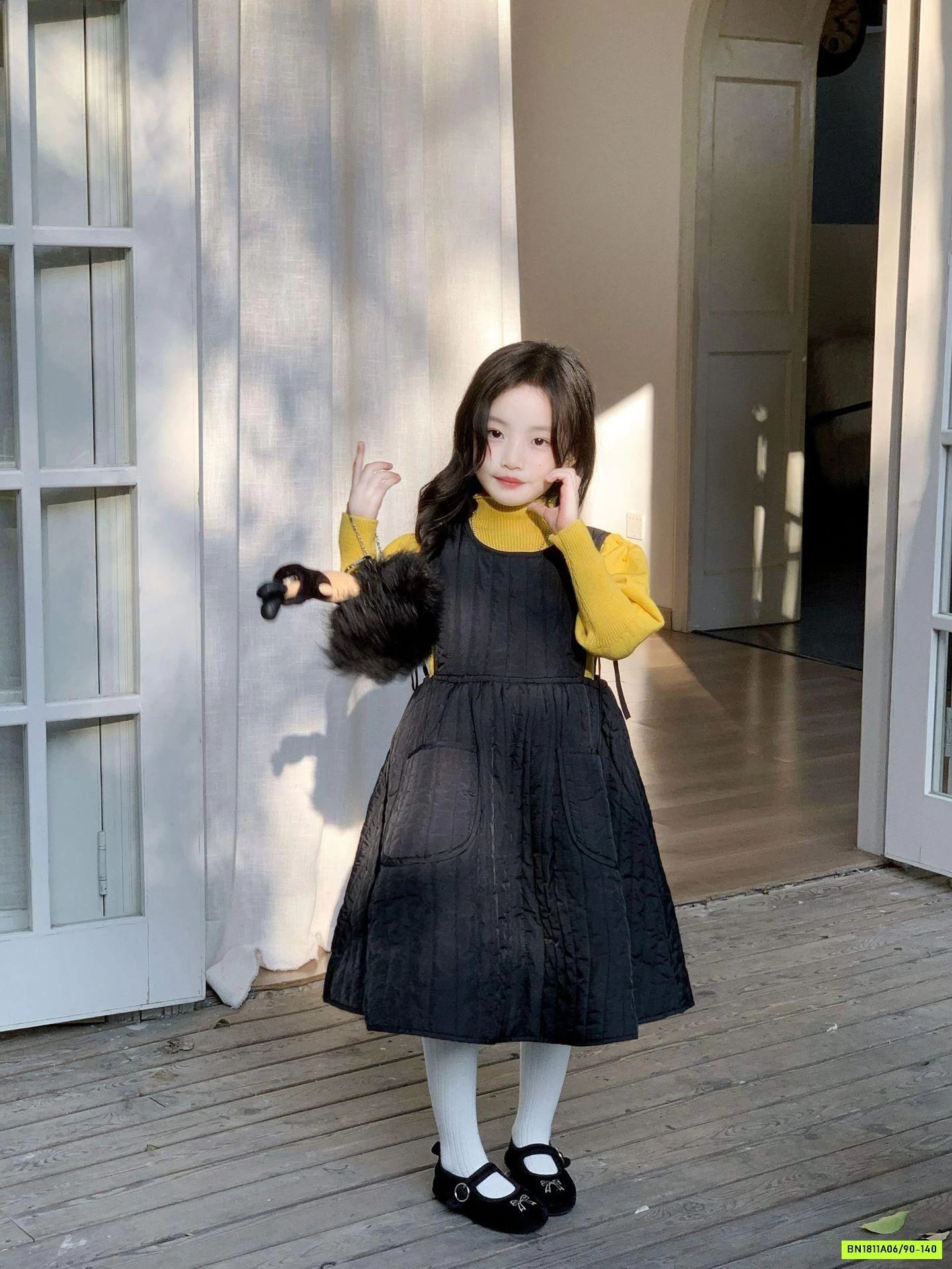 ÁO LEN VÀNG MIX ĐẦM PHAO