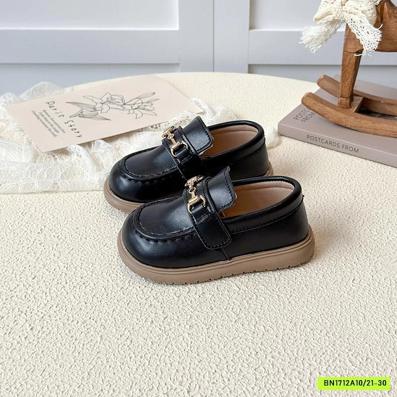 GIÀY MOCA QUỐC DÂN