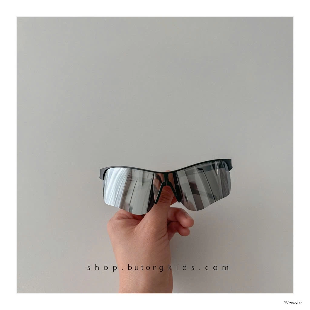 KÍNH RÂM MẮT MÀU GẤP GỌN