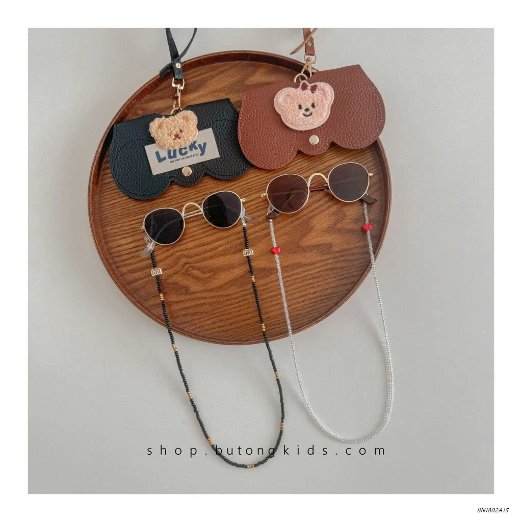 KÍNH RÂM KÈM DÂY ĐEO BAO ĐỰNG