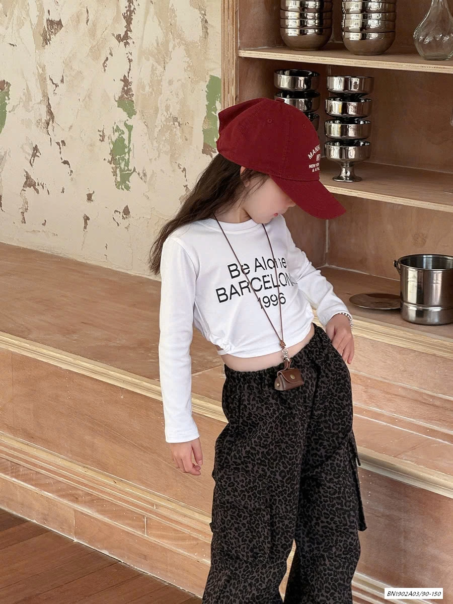 JOGGER BEO NÂU CÁ TÍNH