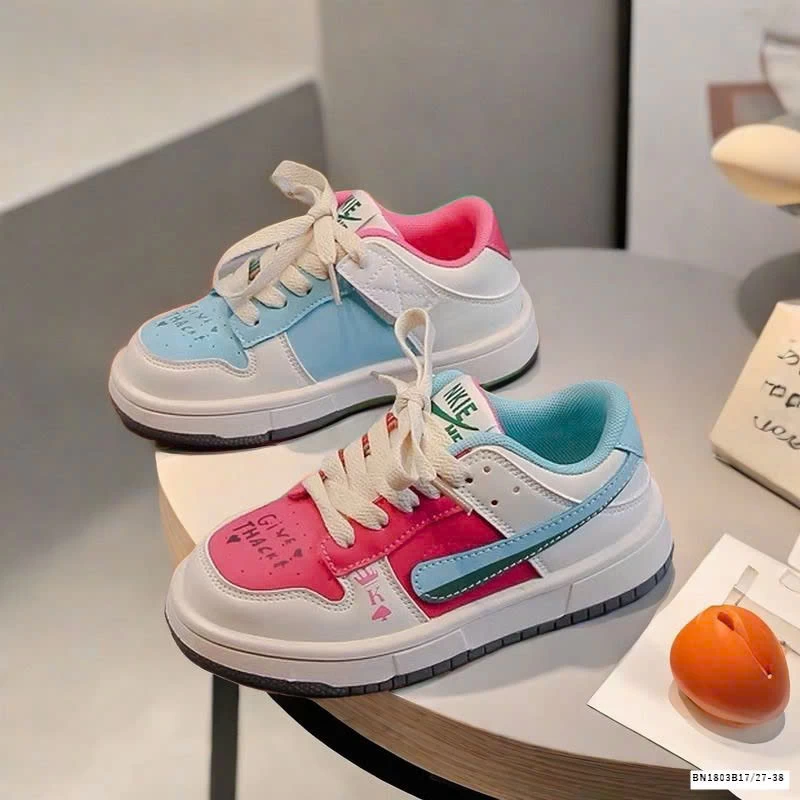 GIÀY THỂ THAO PHỐI MÀU