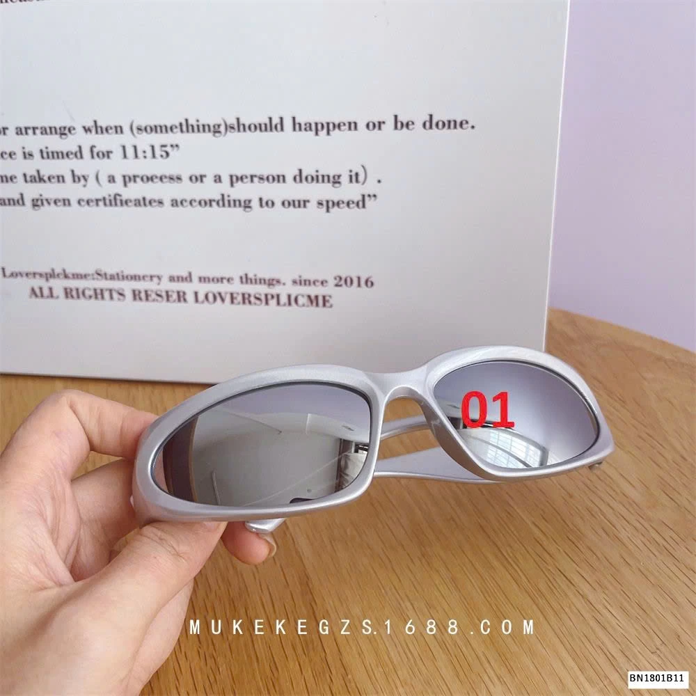 KÍNH MẮT STYLE CHO BÉ