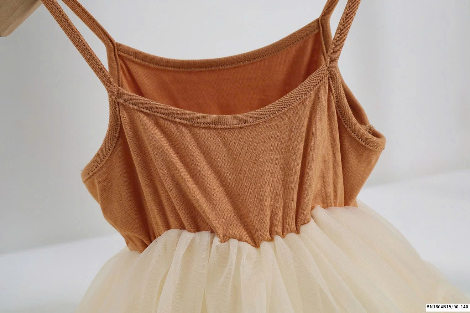 ĐẦM 2 DÂY CHÂN VOAN