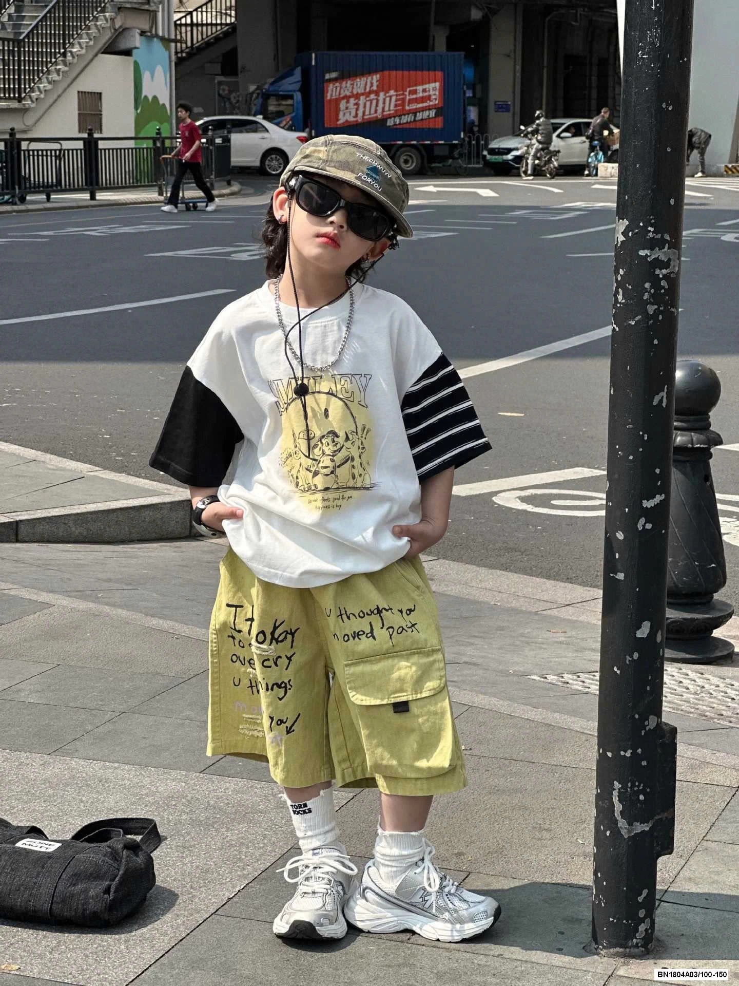 ÁO PHỐI MÀU TAY MIX SHORT VÀNG