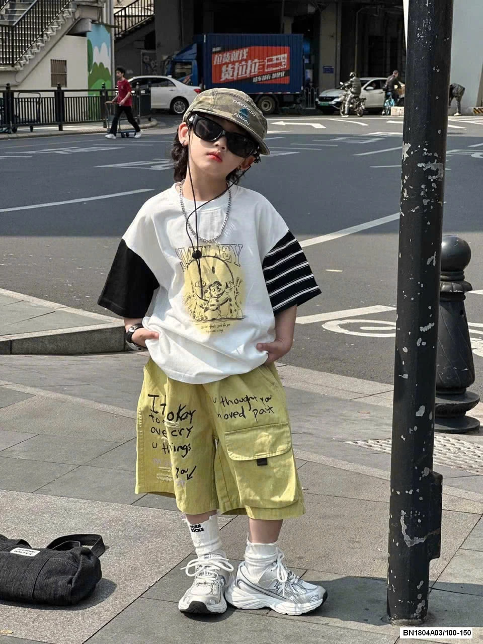 ÁO PHỐI MÀU TAY MIX SHORT VÀNG