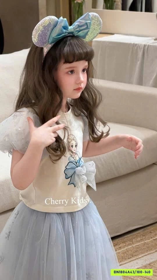 SÉT VÁY CÔNG CHÚA ELSA