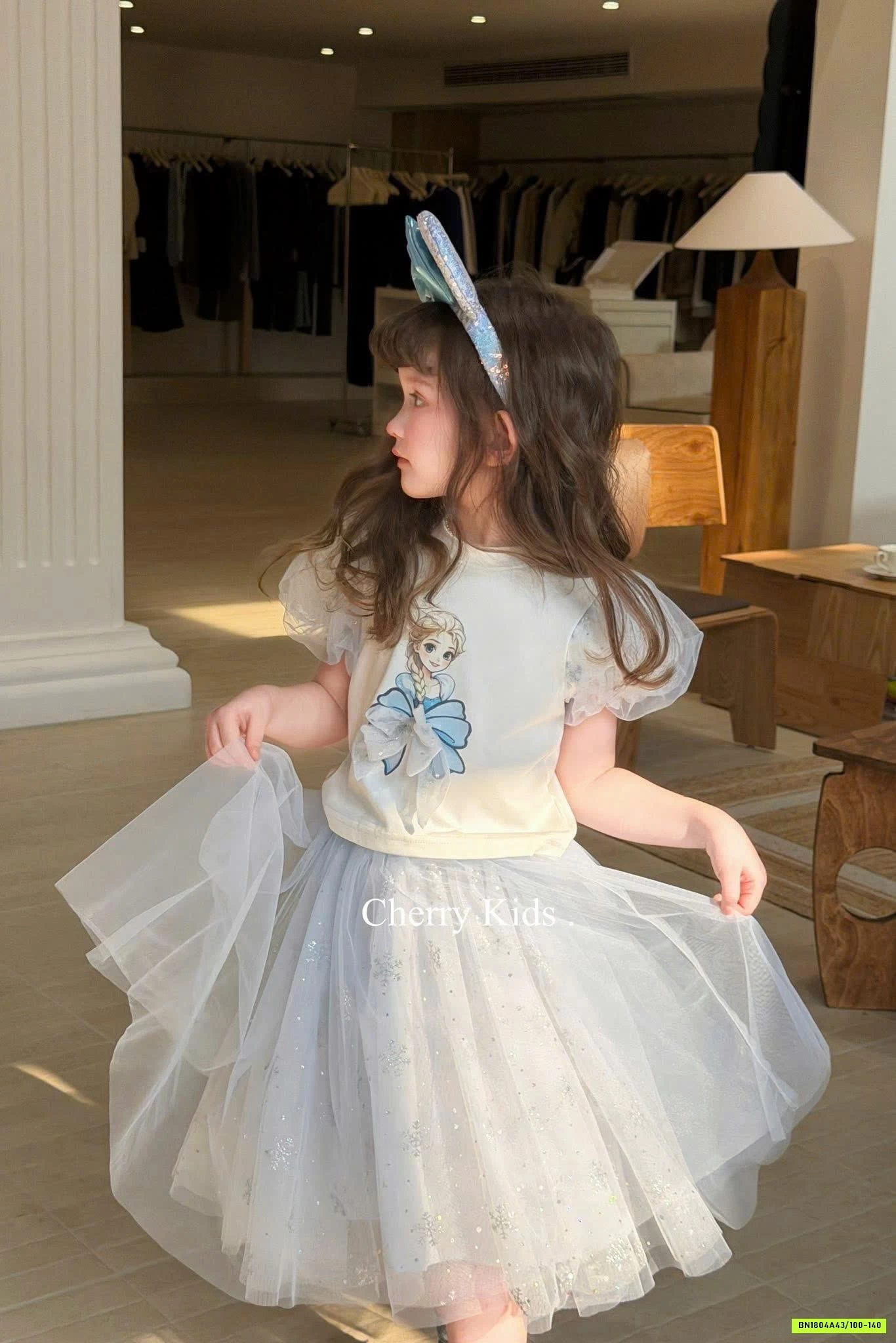 SÉT VÁY CÔNG CHÚA ELSA