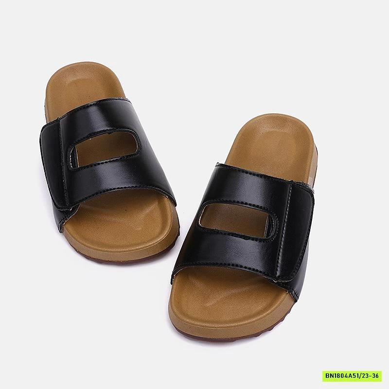 DÉP LÊ ĐẾ BÁNH MỲ QUAI DÁN