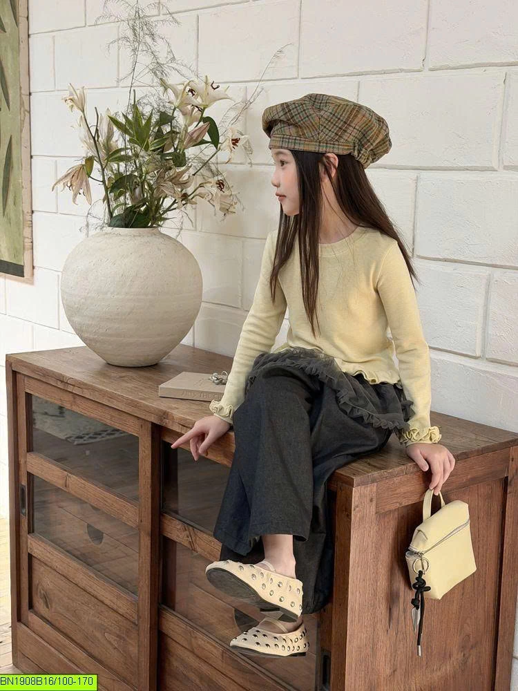 ÁO THUN DÀI TAY VIỀN BÈO AMBB 26E062
