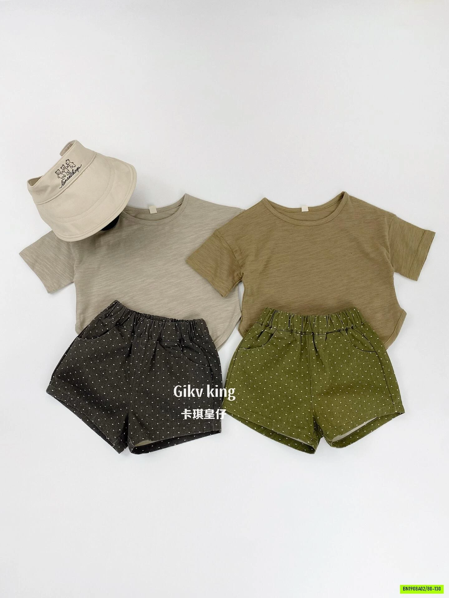 SHORT CHẤM BI RETRO