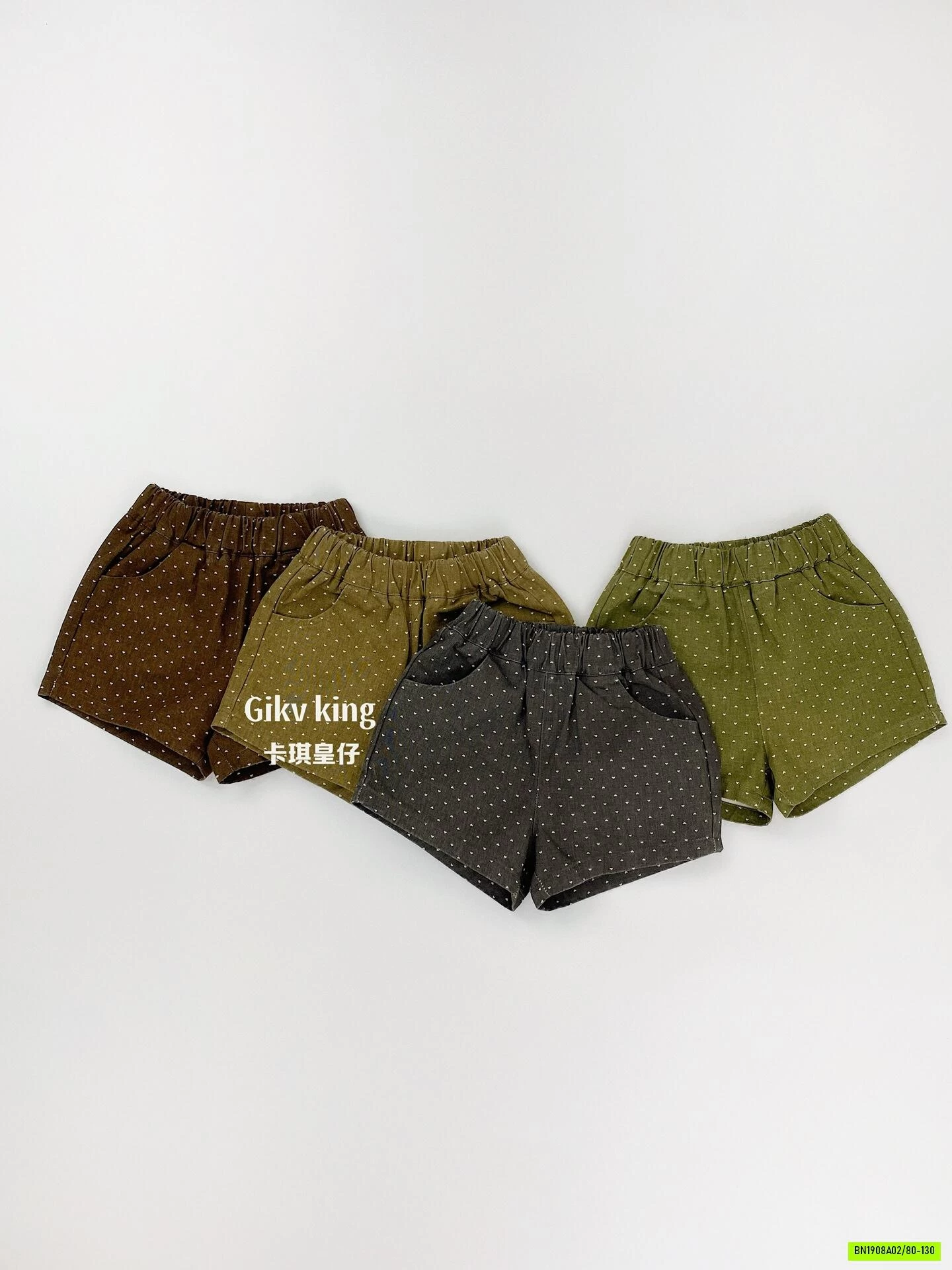 SHORT CHẤM BI RETRO