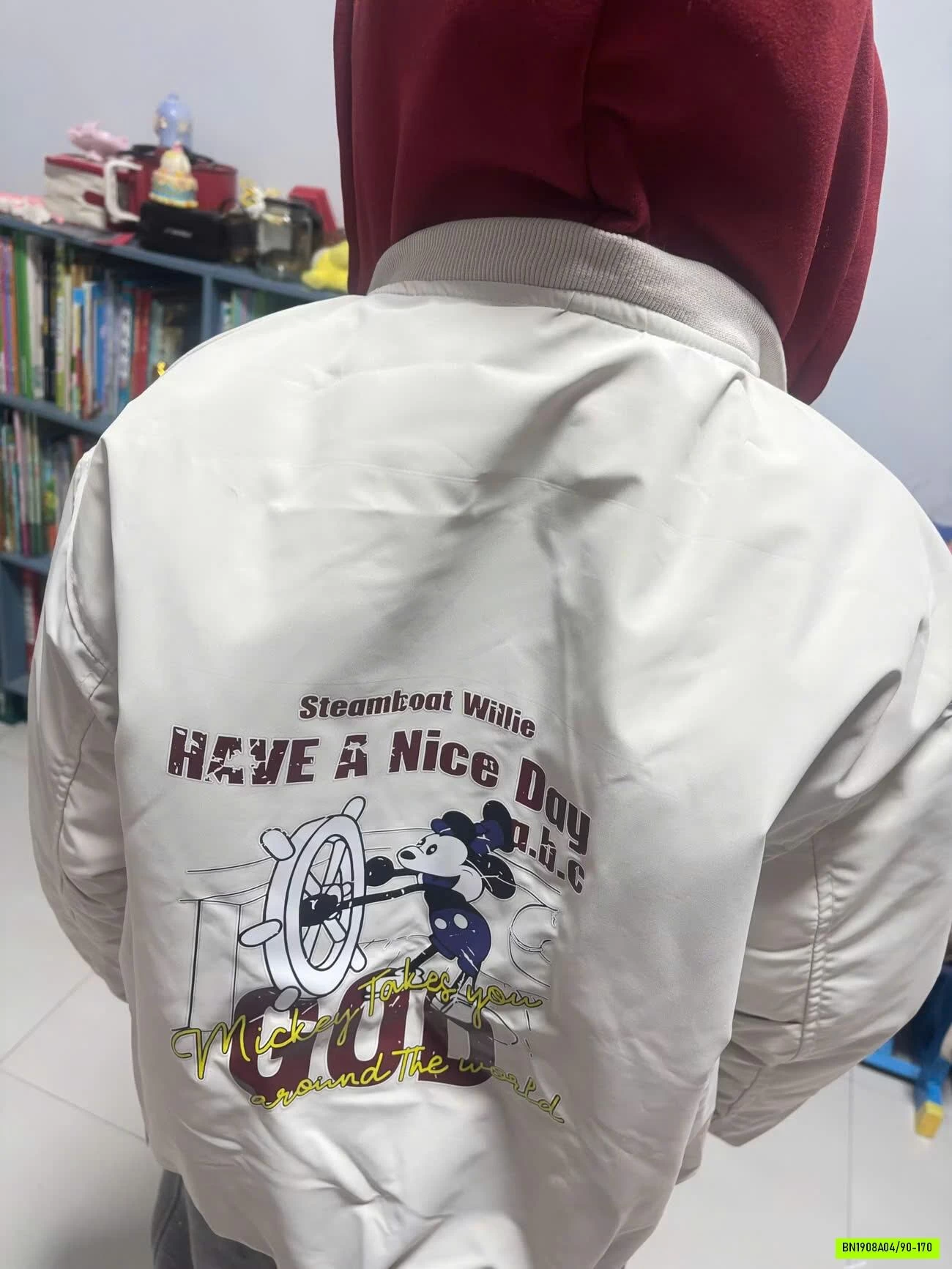 KHOÁC TRẦN TRÁM MICKEY LIỀN MŨ