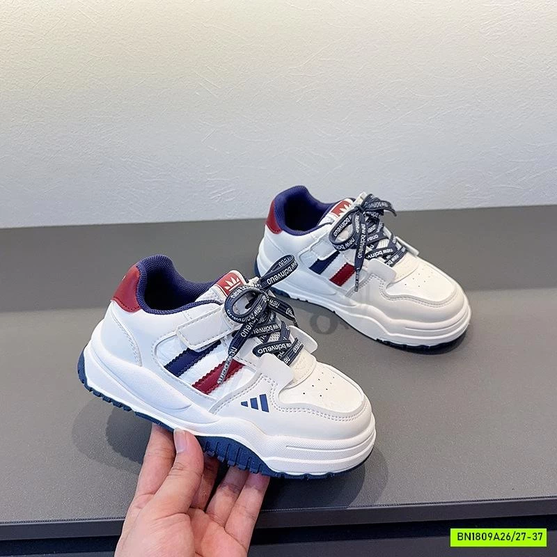 GIÀY THỂ THAO ĐẾ BÁNH MÌ PHỐI SỌC