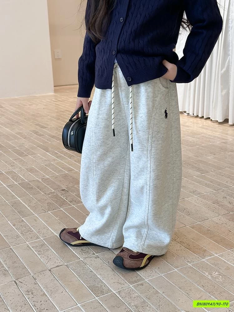 QUẦN NỈ SUÔNG 25G064 GÂN TRƯỚC AMBB