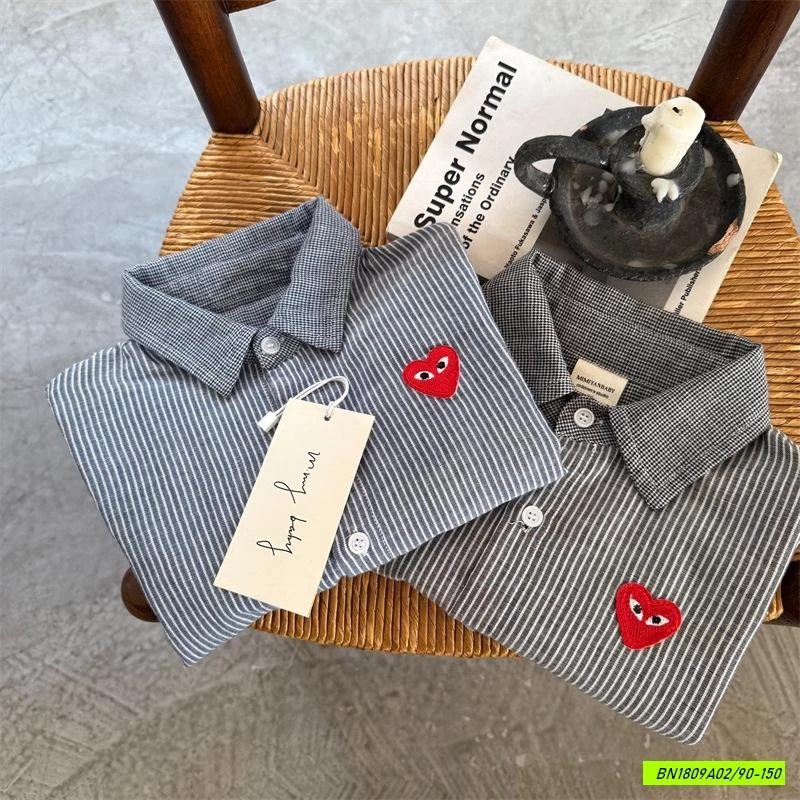 SƠ MI KẺ SỌC LOGO TRAI TYM MMY