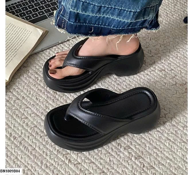 DÉP TÔNG NHỰA ĐÚC  ĐẾ CAO