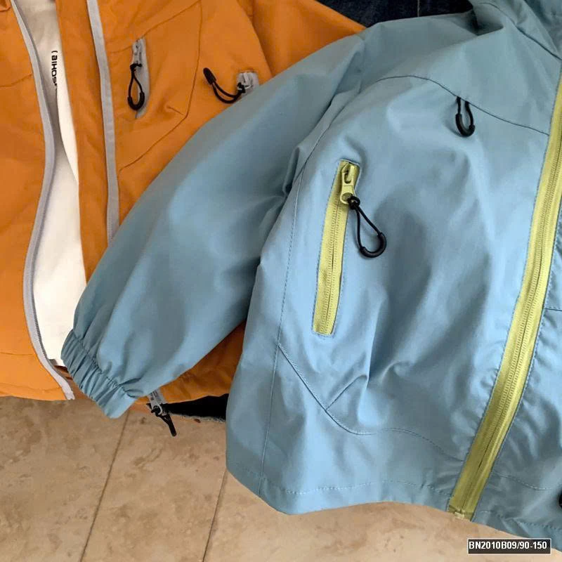 ÁO KHOÁC GIÓ CÓ MŨ