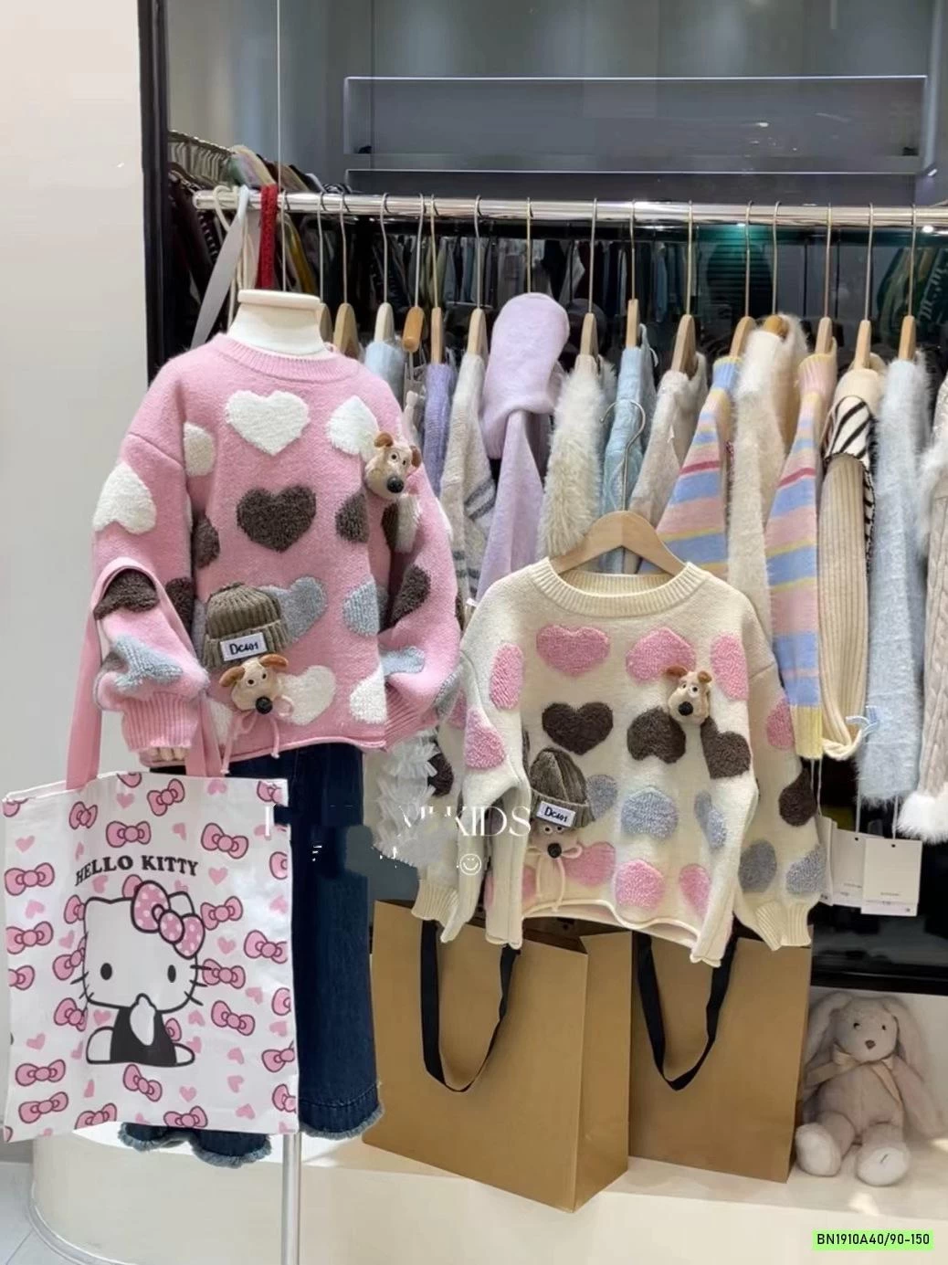 ÁO LEN TRÁI TYM CÚN