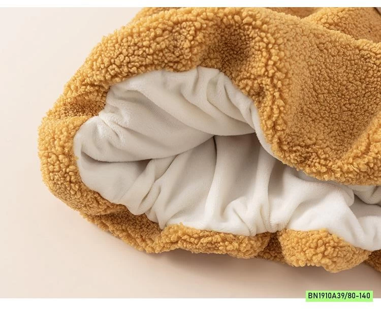 ĐẦM BÍ VỊT VÀNG LÓT NHUNG MBANG