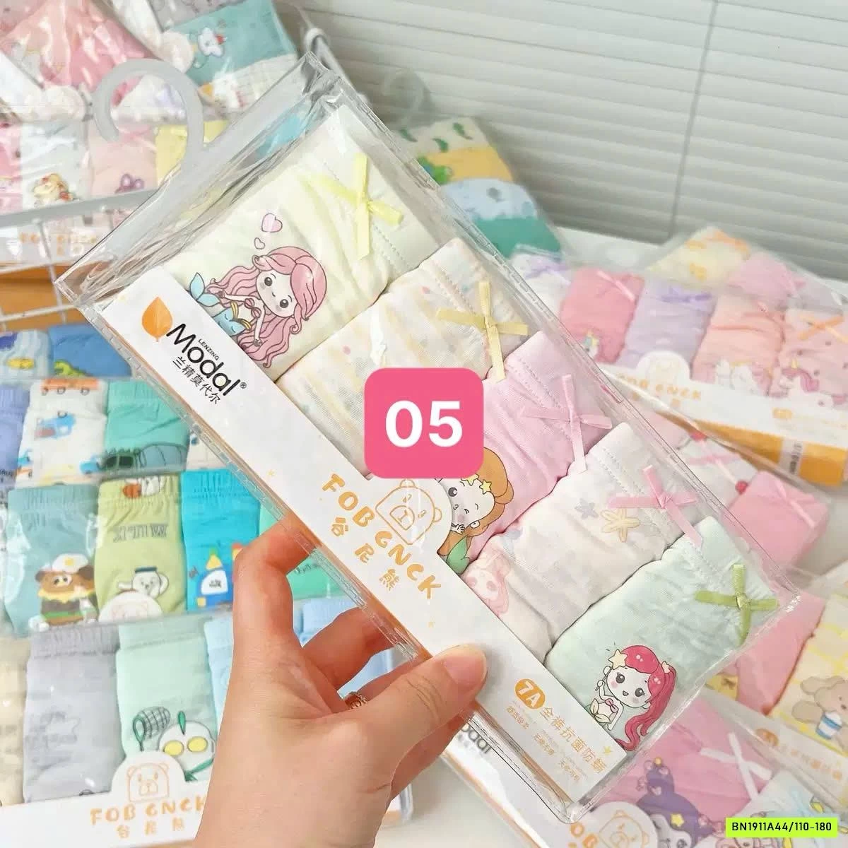 SÉT 5 CHIP TAM GIÁC BÉ GÁI