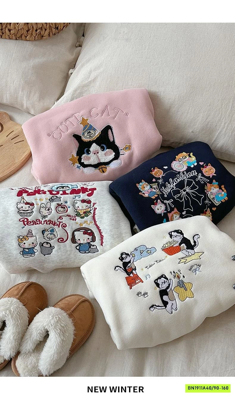 ÁO NỈ THÊU PHỐI MÀU VIỀN LÓT LÔNG