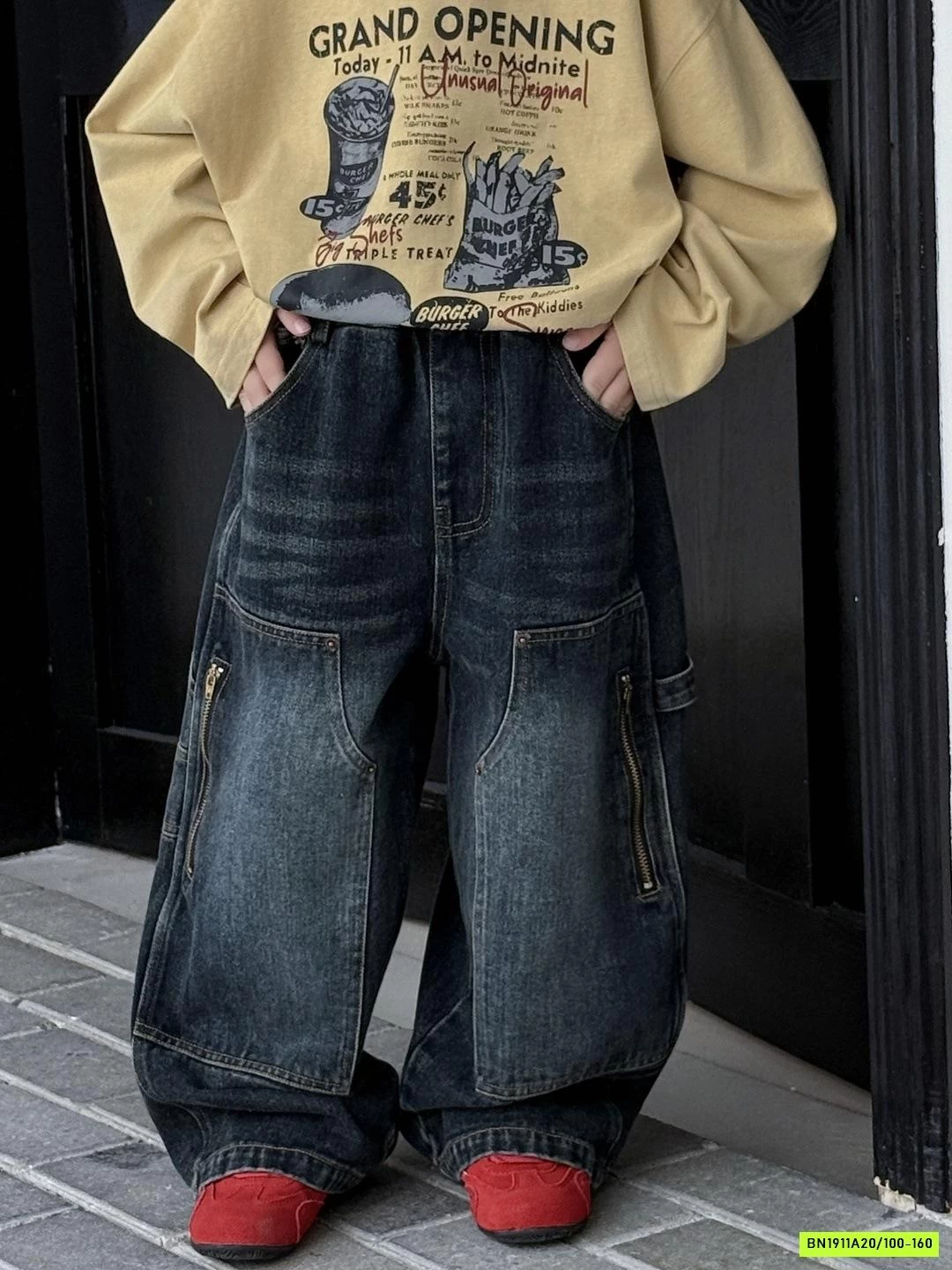 QUẦN JEANS SUÔNG TÚI KHÓA BẢN TO