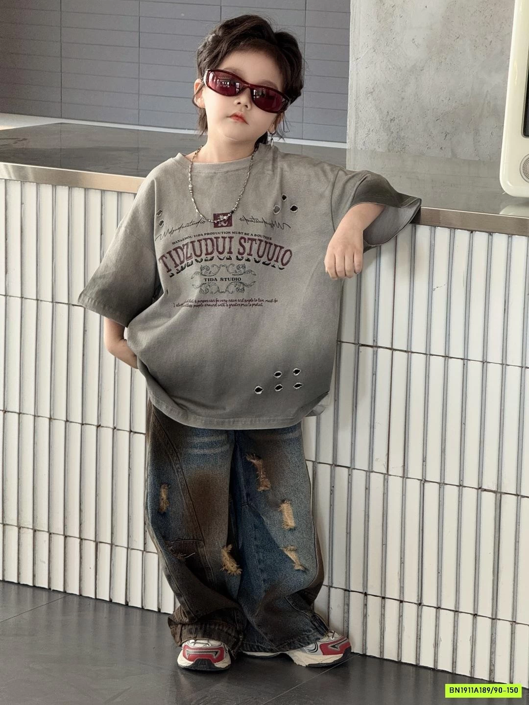 JEANS SUÔNG RÁCH LOANG CÁ TÍNH