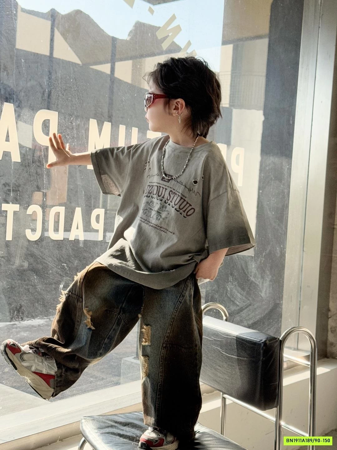 JEANS SUÔNG RÁCH LOANG CÁ TÍNH