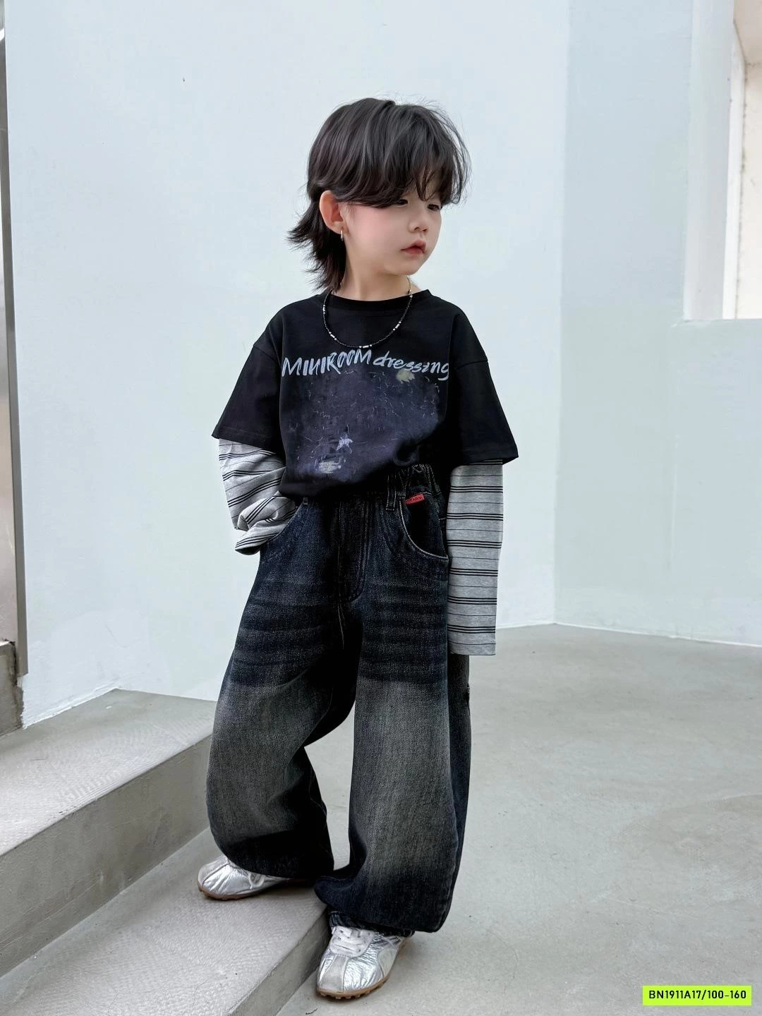 JEANS SUÔNG THÊU CHỮ LÓT LÔNG CỪU