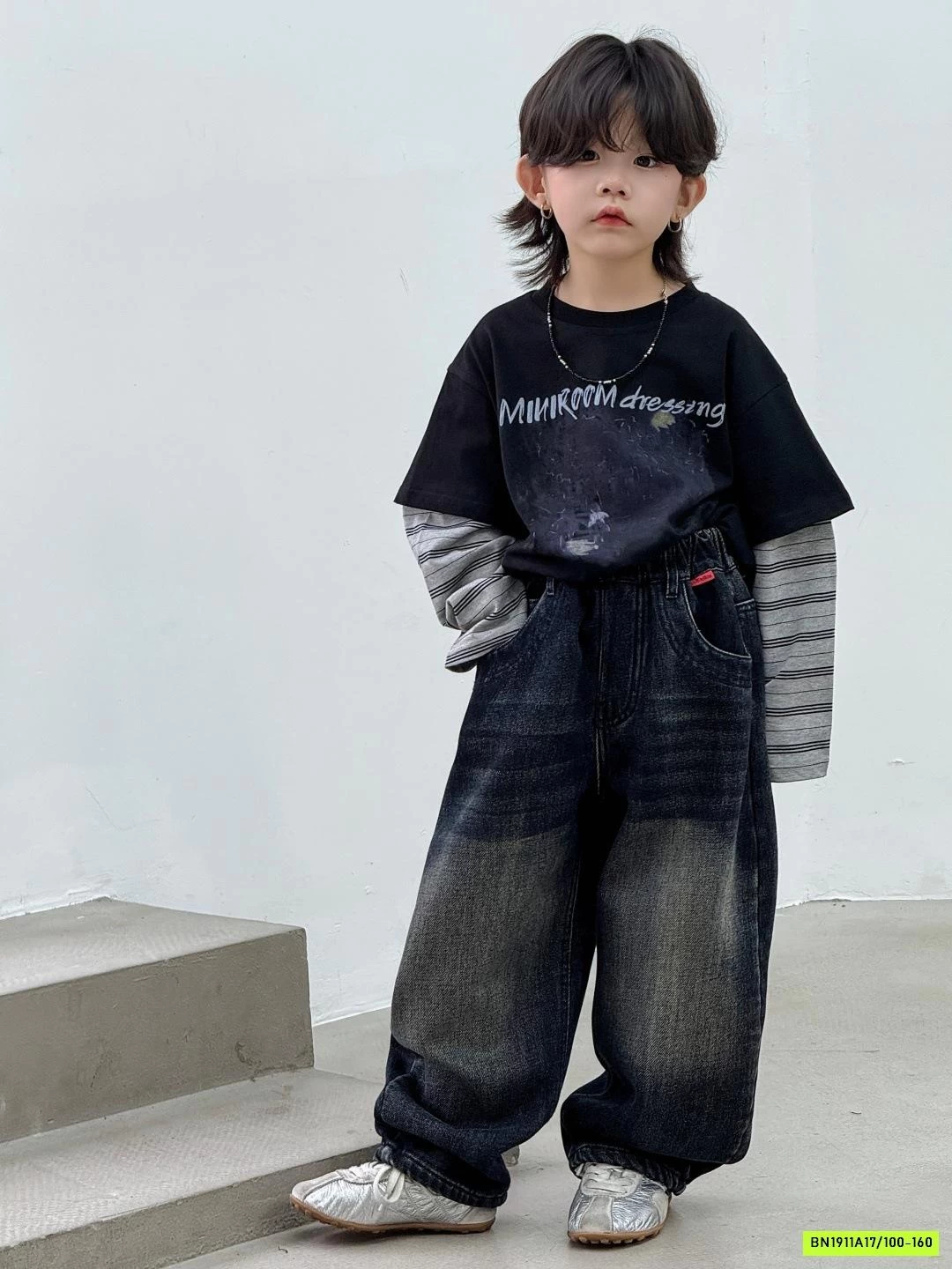 JEANS SUÔNG THÊU CHỮ LÓT LÔNG CỪU