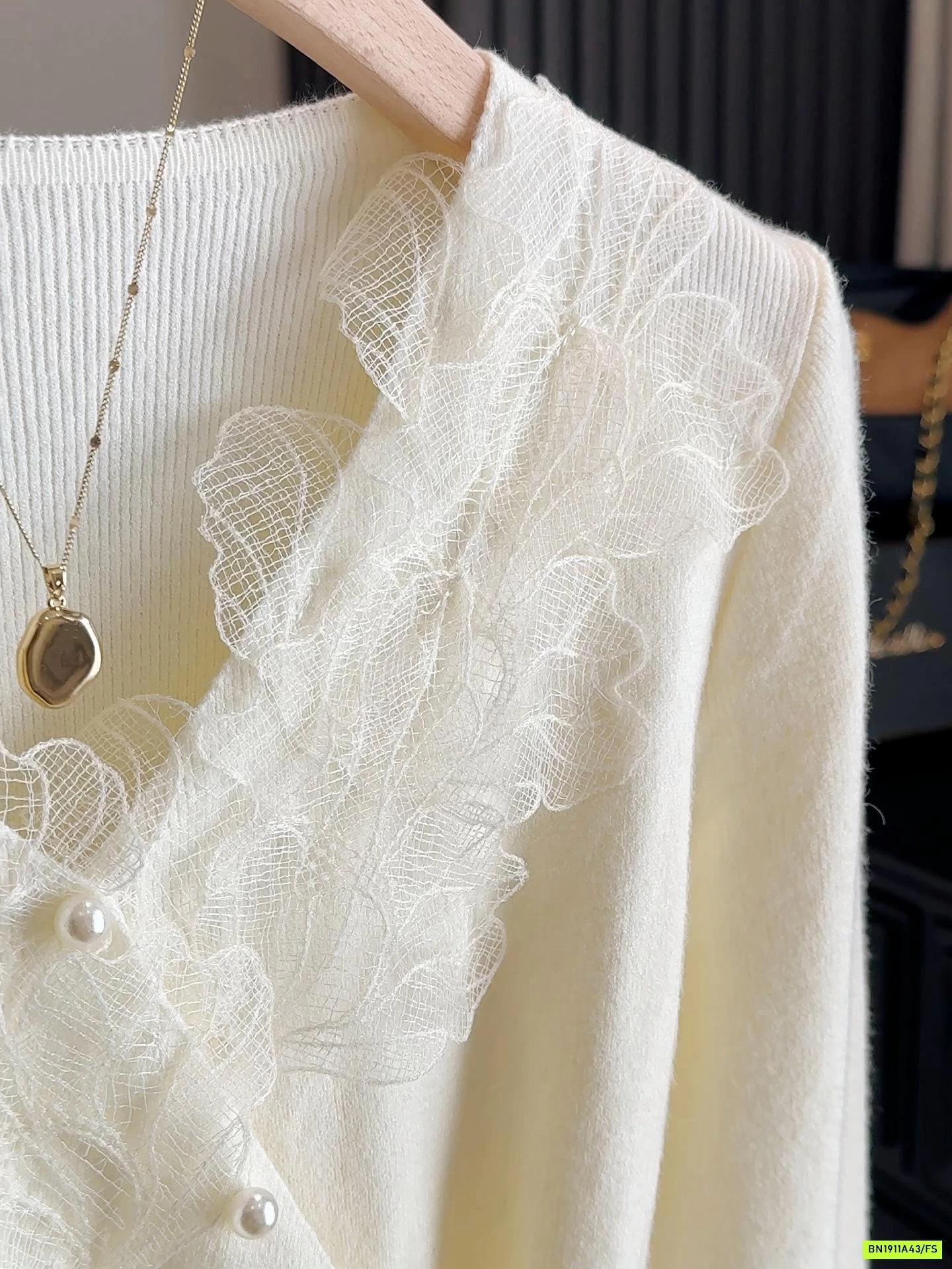 ÁO LEN CỔ TIM NHÚN EO PHỐI REN