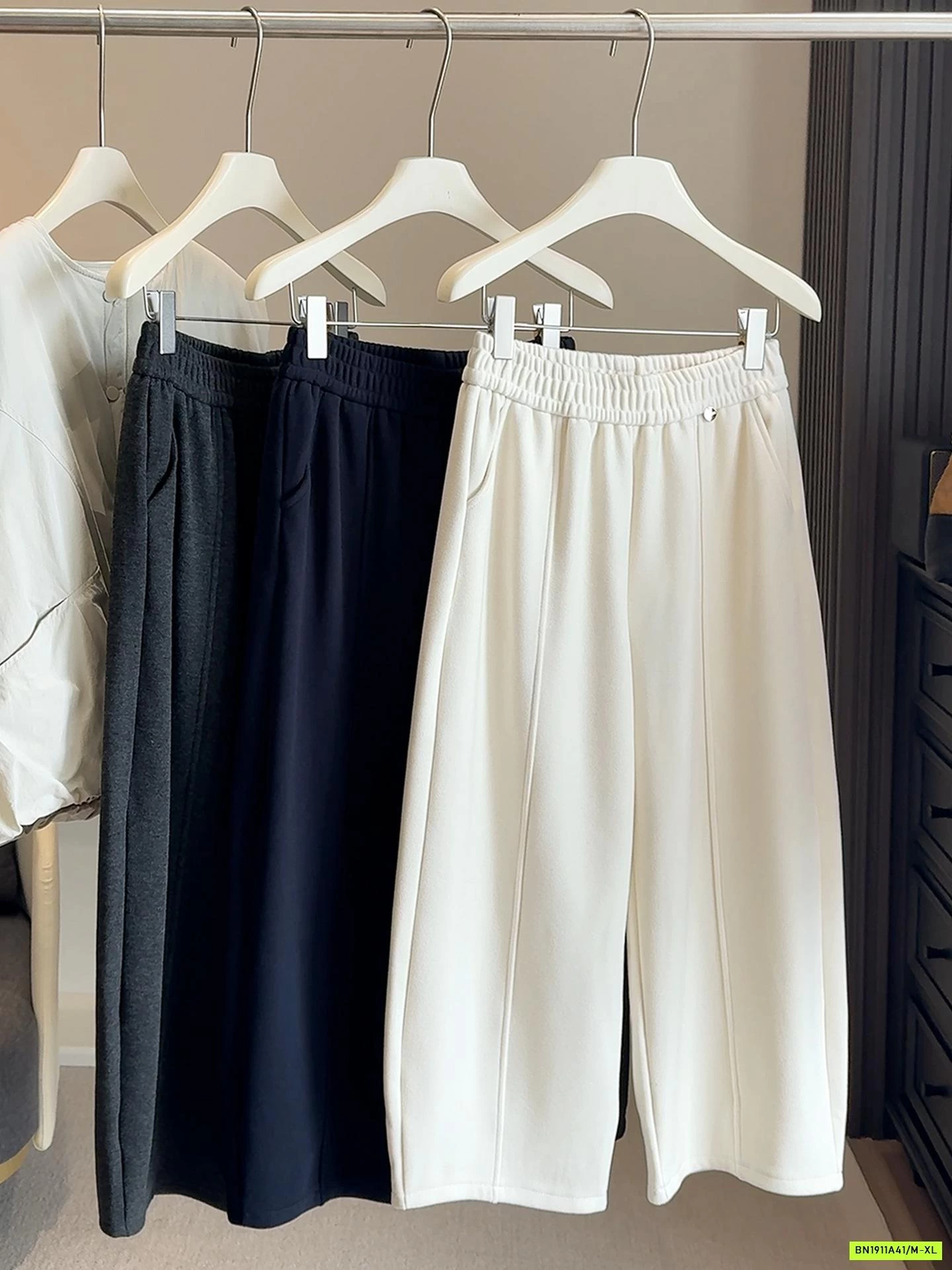 BAGGY NỈ LÓT NHUNG ANNA