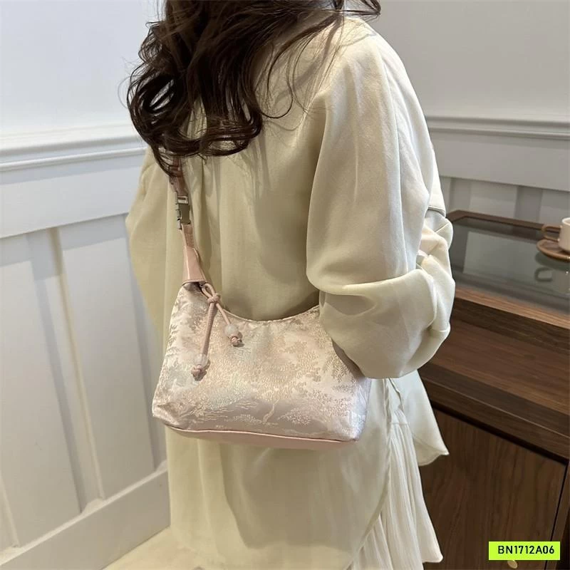 TÚI XÁCH MINI CẦM TAY THÊU CỔ TRANG